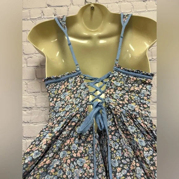 American Eagle Outfitters Blue Floral Babydoll Mini Dress Size Medium - Picture 5 of 8